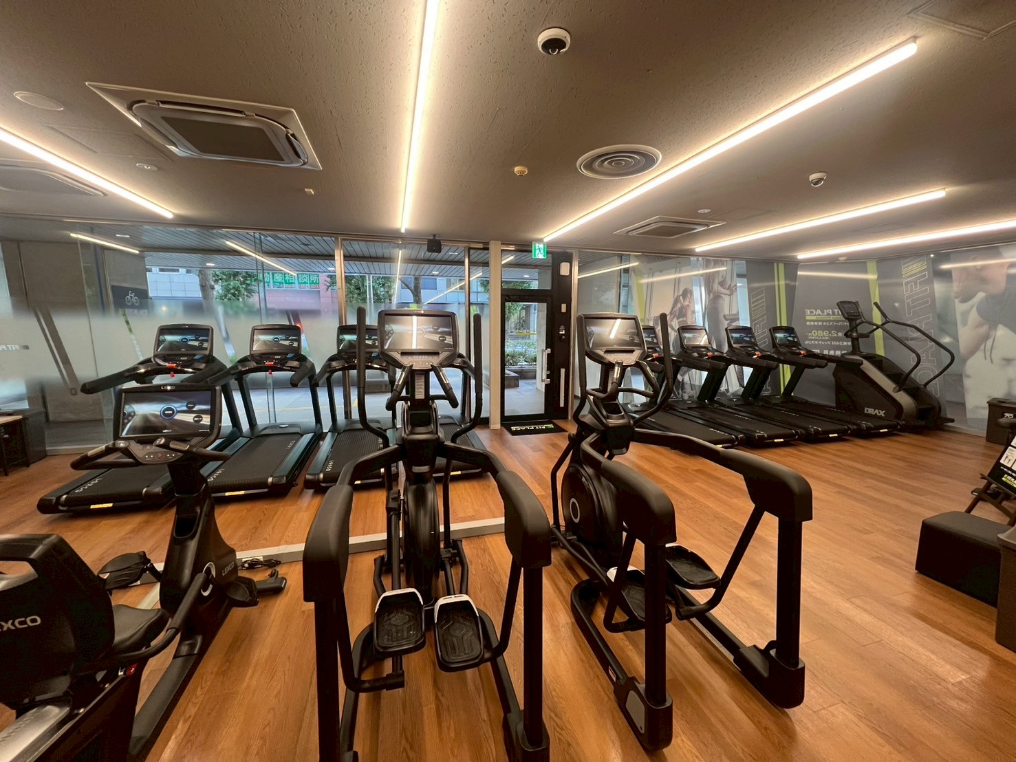 博多駅南 | FIT PLACE24 月会費2,980円(税込3,278円)〜 本格24時間 